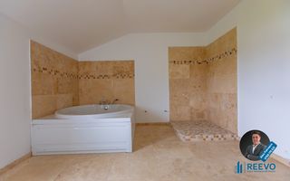 Casă/vilă de vânzare în Hemeiuș! - Poză 24