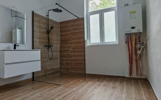 Apartament de vânzare la casă,  3 camere, plus camera Hobby,  central Sibiu. - Poză 7