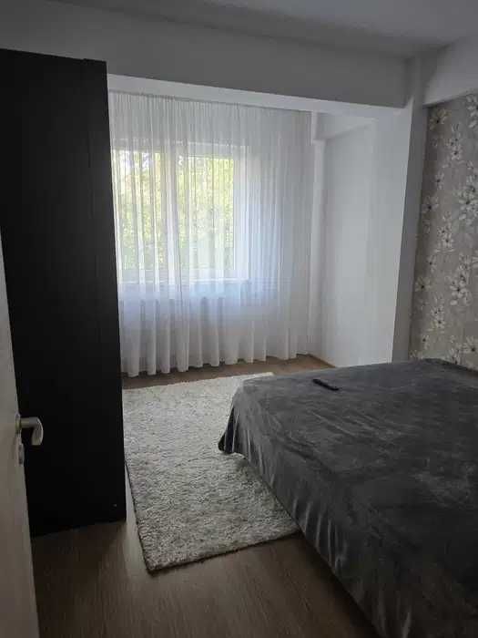 Apartament 2 camere de închiriat Apărătorii Patriei - Poză 3
