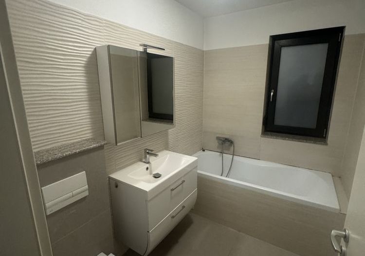 Apartament 2 camere Dumbravita bloc nou - Poză 8
