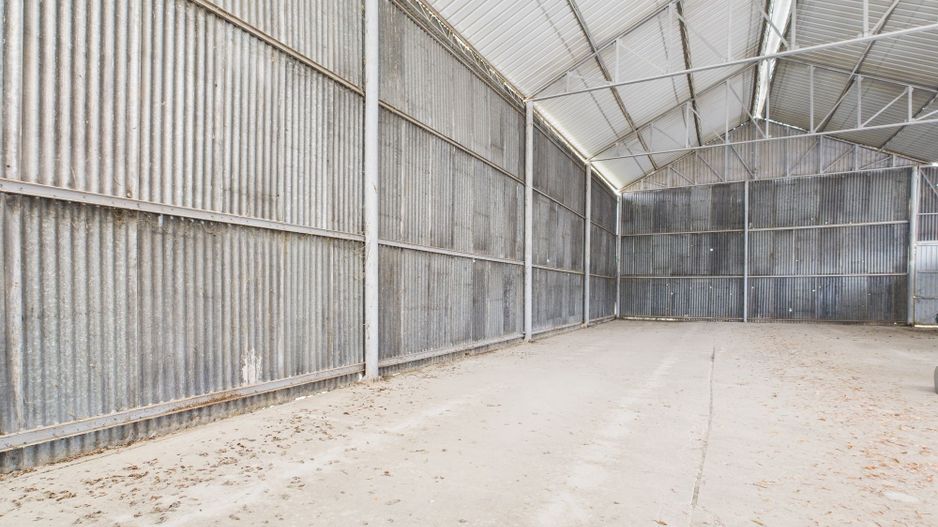 Hală Industrială 360mp cu platformă betonată 330mp - Poză 2