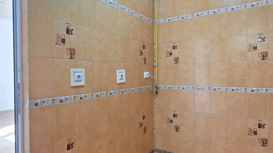Spațiu comercial – ideal pentru birouri, VASLUI - zona CRUCEA GĂRII; - Poză 5