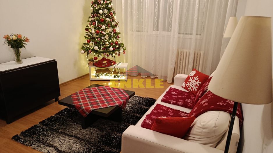 Apartament 3 camere de vânzare, zona Primaverii. - Poză 1