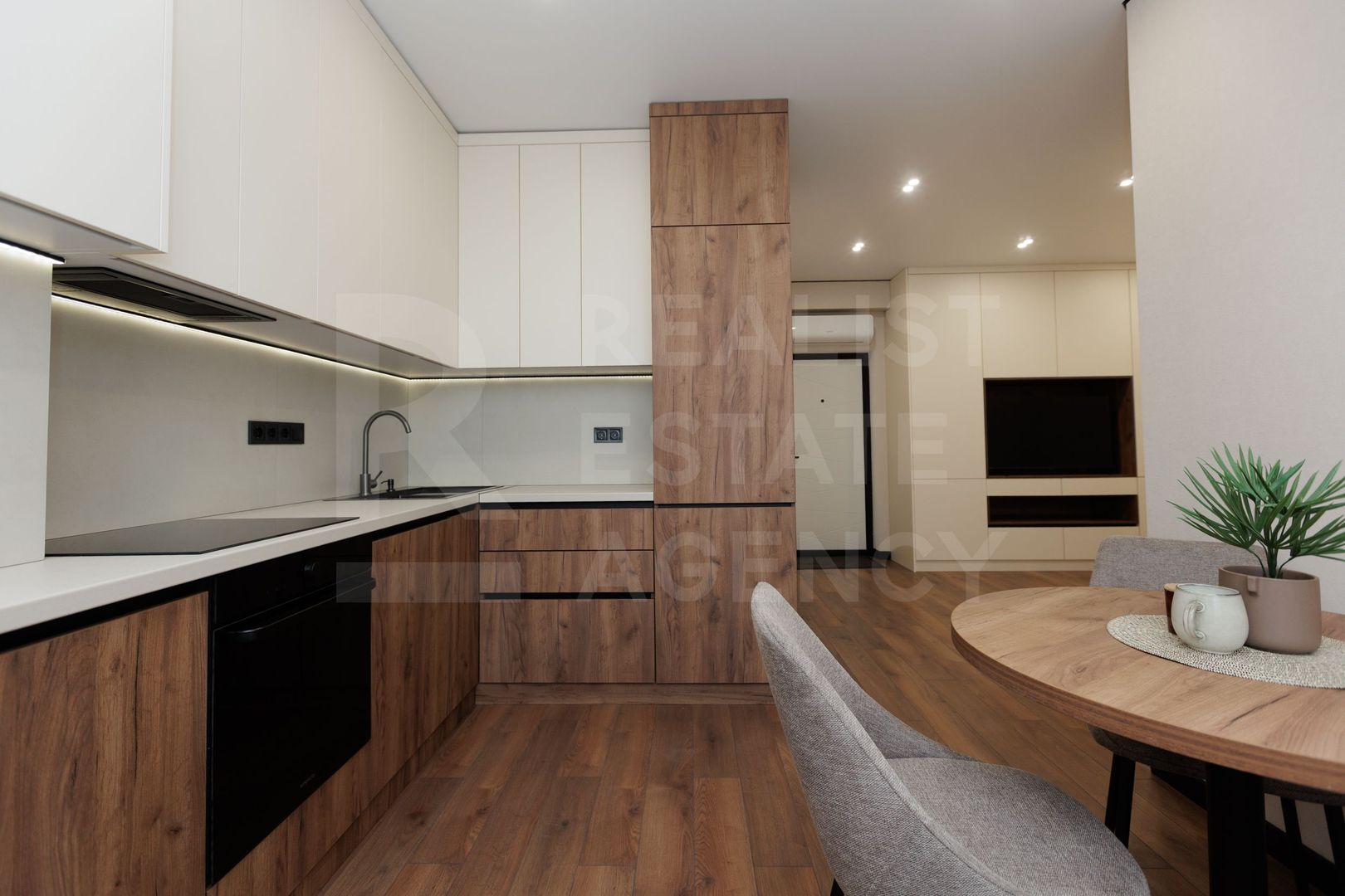 Vânzare, apartament, 3 camere, strada Ștefan Neaga, Buiucani - Poză 4