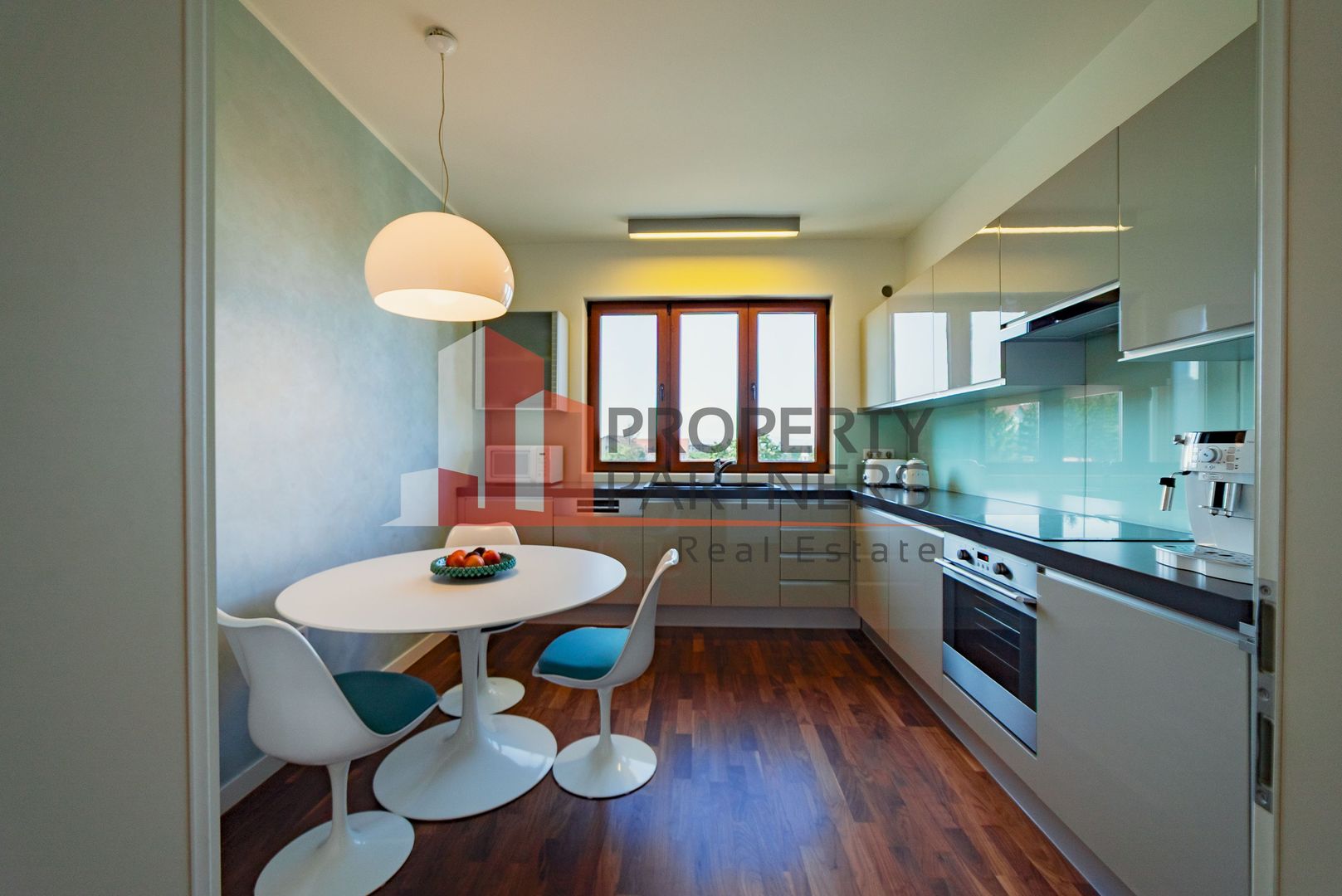 Vilă cu vedere panoramică – Central Brașov - Poză 7