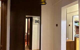 Apartament cu 3 camere în zona, mobilat si utilat -  Piata Centrala - Poză 4