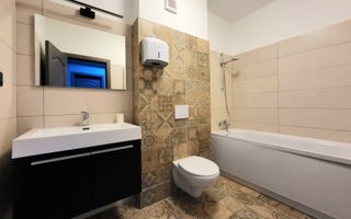 Apartament două camere de vânzare Brașov - Zona Coresi, Penny - Poză 10