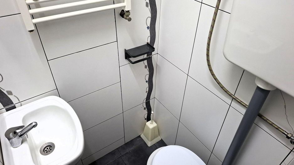Vila cu 10 camere, destinatie rezidentiala / birouri - Poză 9