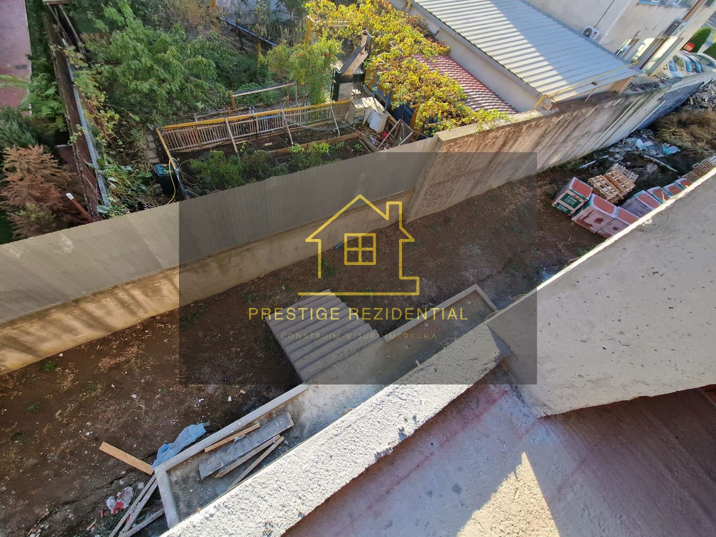 Ap 2 Camere Decomandata,Curte 100 mp,Nicolae Grigorescu-Metrou - Poză 1