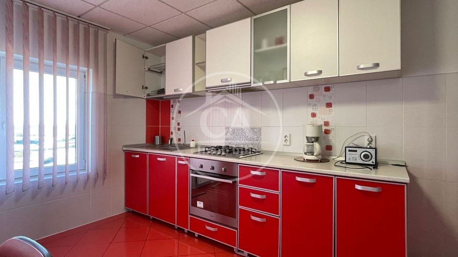 Apartament la casa, de inchiriat cu 3 camere  in zona Nufaru, Oradea - Poză 8