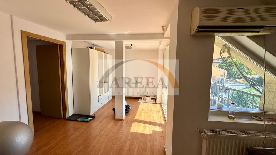 OPORTUNITATE - vila-curte individuala-garaj la Domenii-Popisteanu - Poză 3