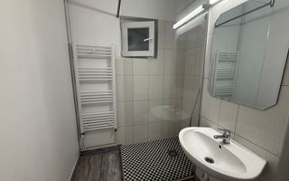 2 camere modificate in 3, etaj 2/4, centrala, Rovine - 115 000 Euro - Poză 15