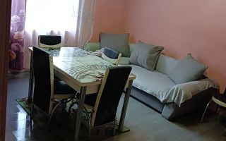 Casă P+1E, sat Păun, lângă pădure, 2 camere + etaj open-space, teren 300 mp, utilități complete - Poză 3