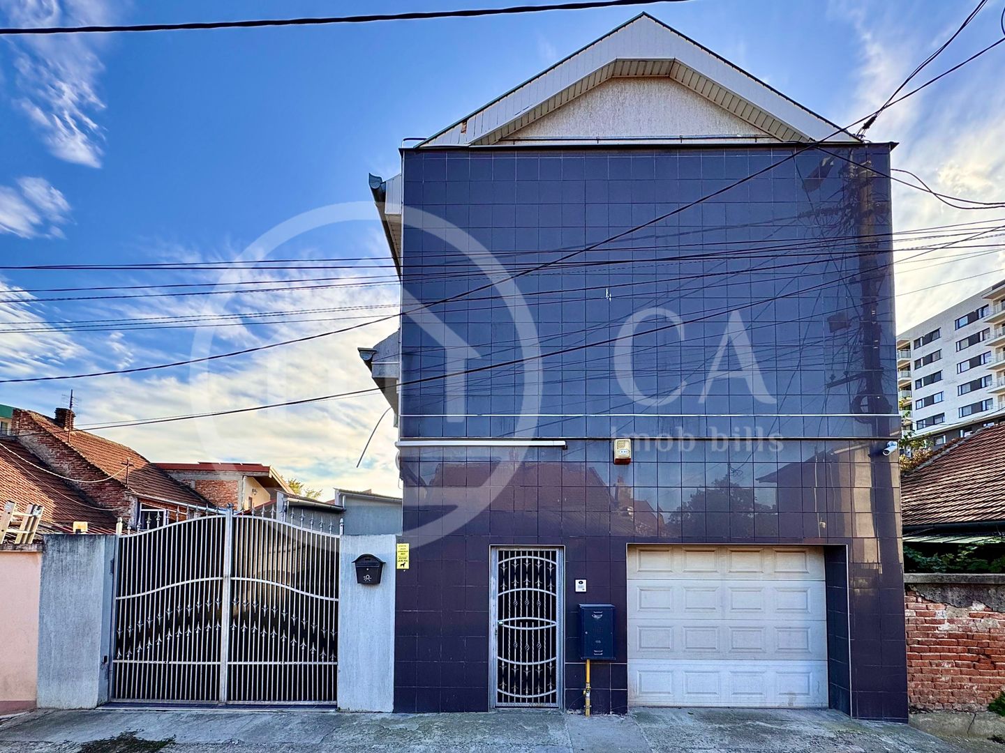 Casă P+E cu 4 camere de vânzare în zona Prima Oneștilor, Oradea - Poză 1