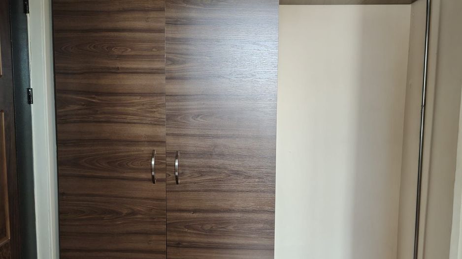 Apartament incapator cu trei camere, Alexandru Obregia, 120.000€ negociabil - Poză 9