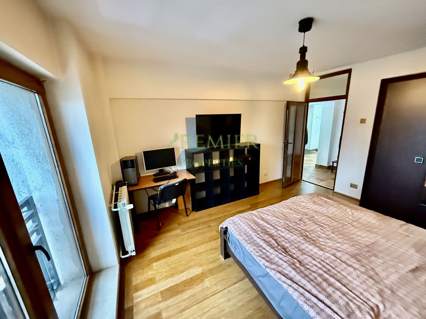 Spațiu de birouri cu 3 camere de vânzare în P-ta Unirii, Bucuresti - Poză 3