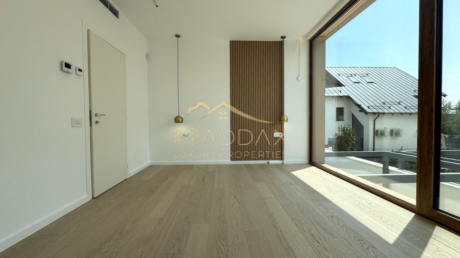 Vila cu 6 camere *575mp* / 2 locuri parcare // Pipera- Iancu Nicolae - Poză 35