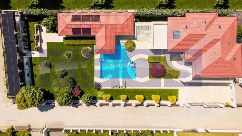 VANZARE- VILA - LUX - EXCLUSIVISTA - DOMNESTI - Poză 7