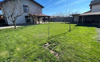 Duplex in Dumbravita cu teren generos - Poză 1