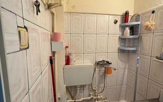 25.000 € negociabil , Garsonieră luminoasă de vânzare | Micro 40 Galaț - Poză 6