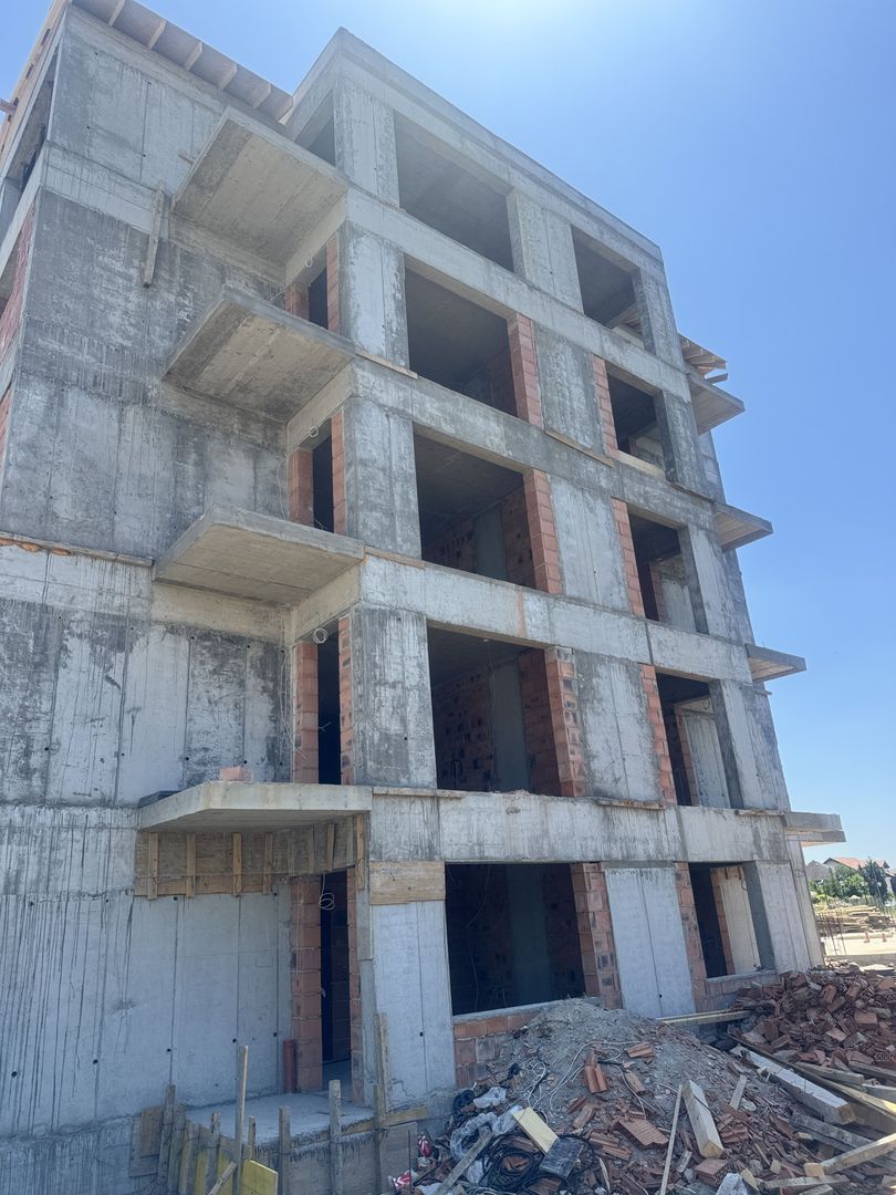 Apartamente cu 2 si 3 camere Otopeni central comision zero - Poză 9