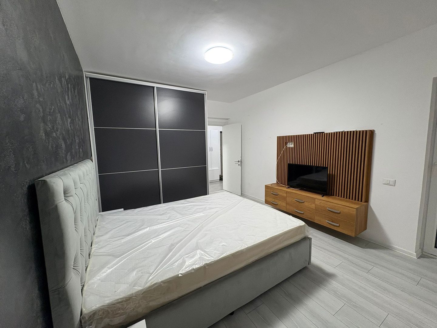 GARS. APARATORII PATRIEI, PARCARE, BUCATARIE INCHISA, METROU 14 MIN - Poză 3