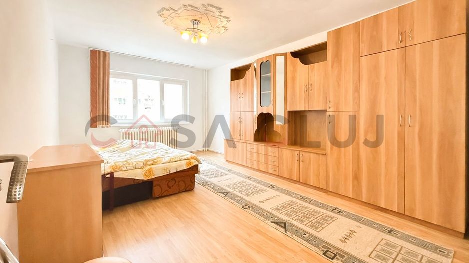 Apartament decomandat, etaj 1, Între lacuri - Poză 1