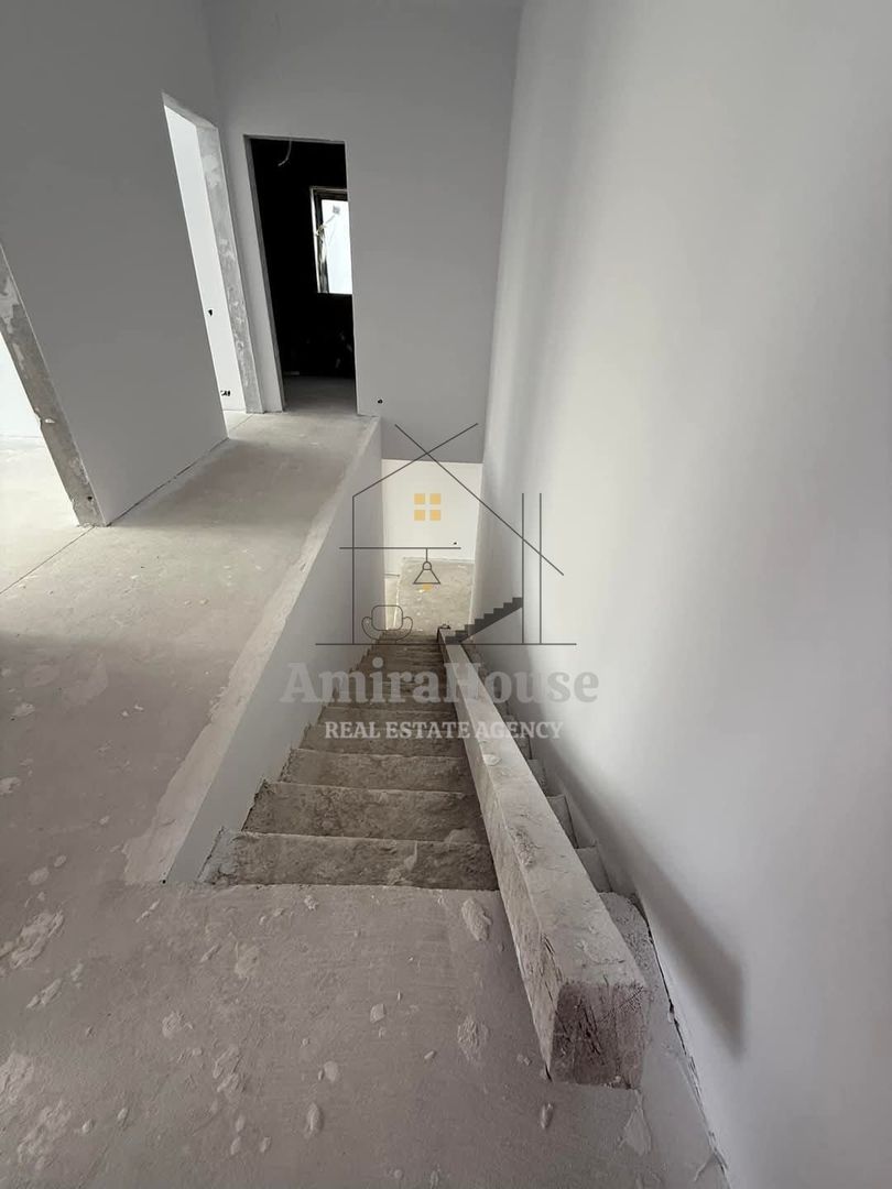 Casa individuala, teren 750 mp, Chinteni cu panorama spre lac - Poză 10