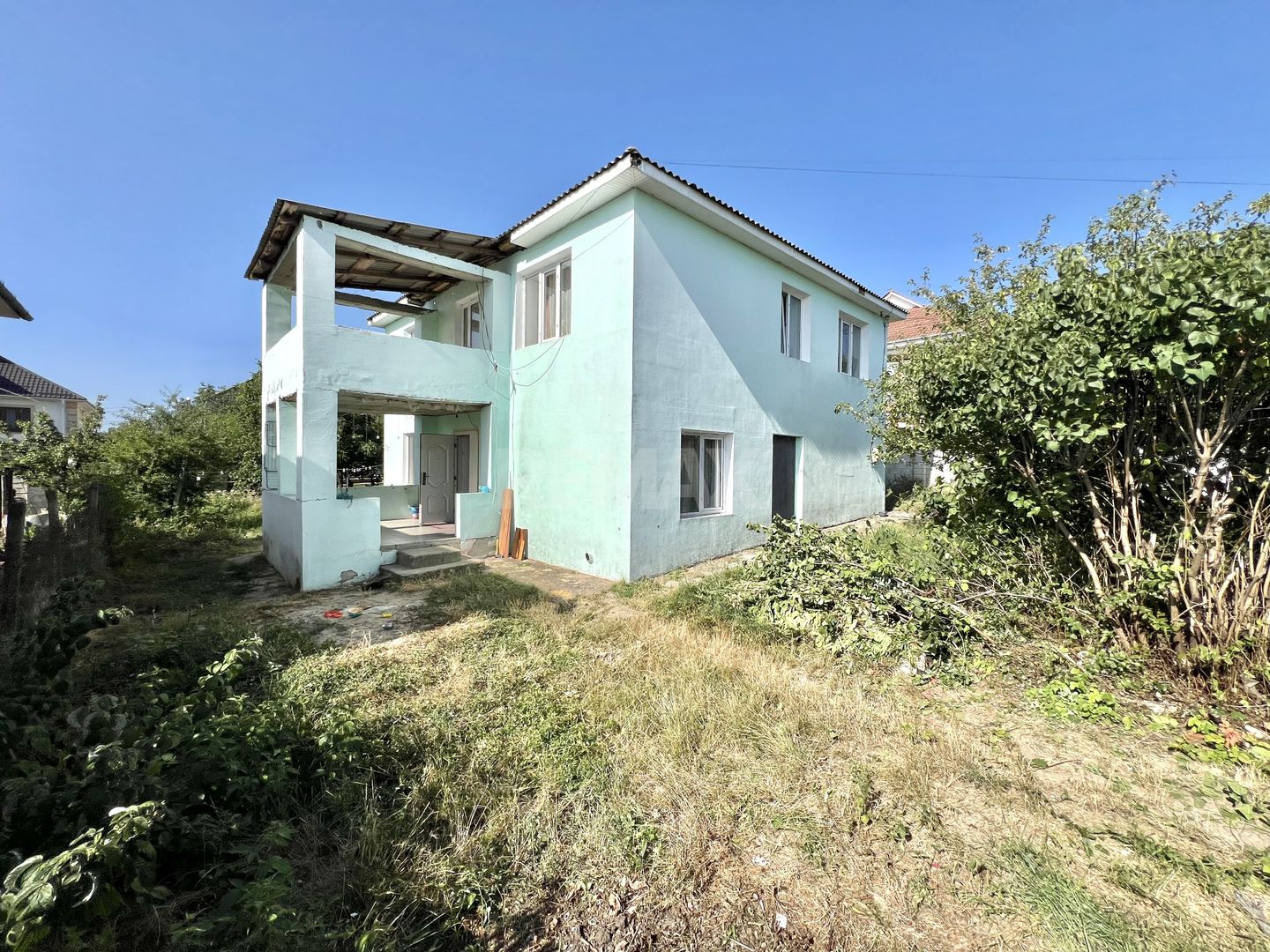 Casa în centrul or.Ialoveni - Poză 1