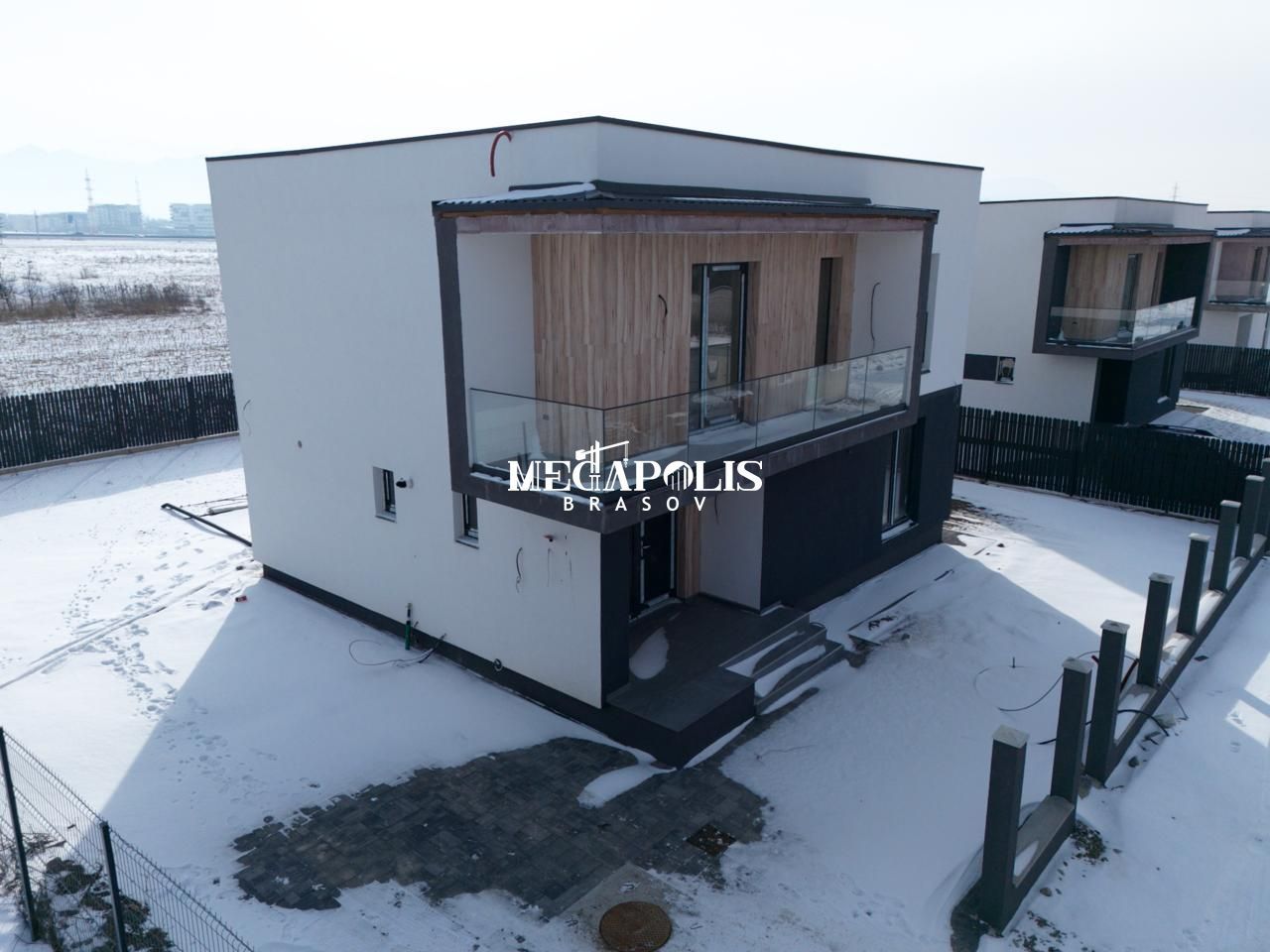 Casa Stil Mediteranean/ Intrare in Sanpetru - Poză 10