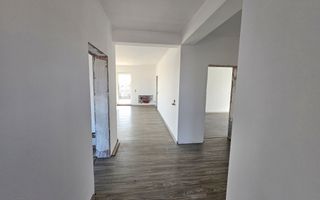 Casa 4 camere, la cheie, 600 mp teren,  priveliste superba, Cetate - Poză 3