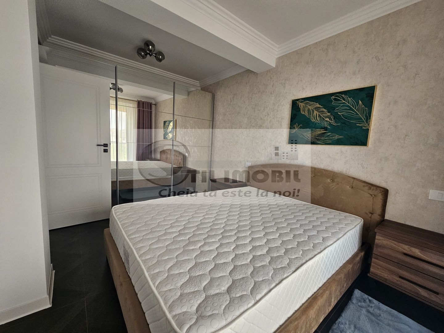 Apartament 2 camere - Mobilat lux- Str Soarelui - Poză 4