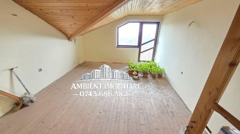 VILĂ DUPLEX P+M, teren 900 mp, VASLUI str. V. SILVESTRU; - Poză 9