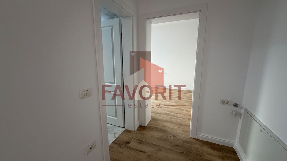 Cu gradina proprie 71mp. . Zona Cora . Finisat la cheie - Poză 4