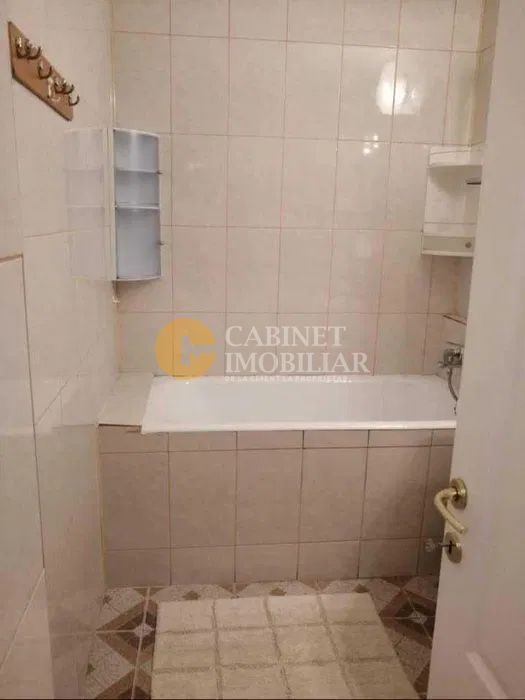 Închiriere apartament 2 camere, Nicolina, 56 mp, etaj 1 - Poză 6