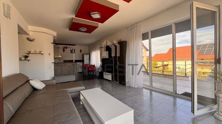 APARTAMENT DE TIP PENTHOUSE CU TERASA 60MP - Poză 6