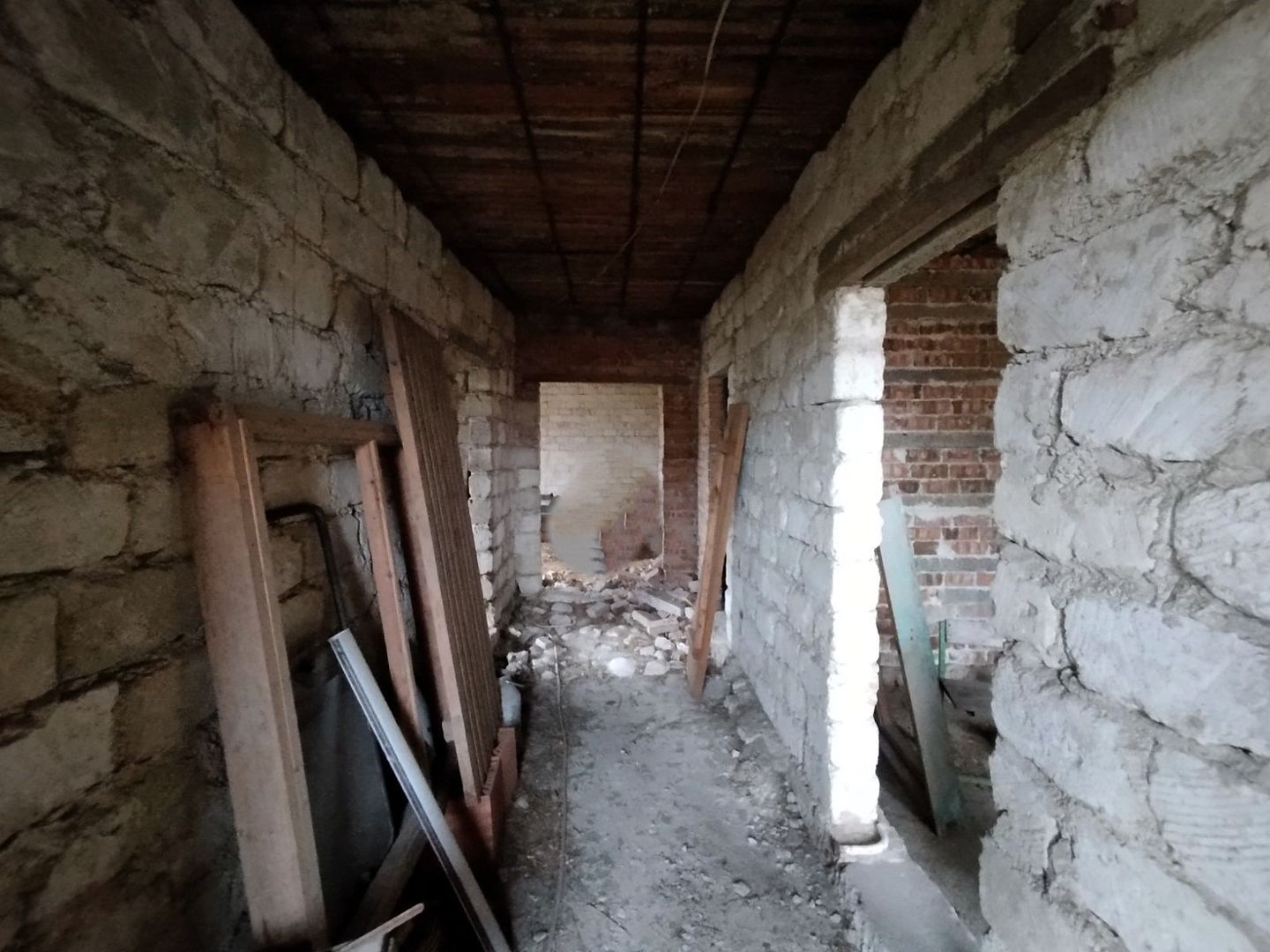 Casă cu 3 camere 106 m.p în com. Chetrosu, raionul Anenii Noi - Poză 11