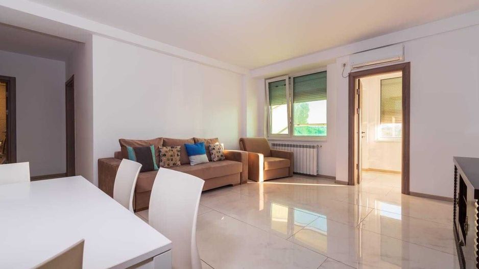 Apartament 3 camere in Faleza Nord et 2/8 Bloc Nou - Ocazie Unica - Poză 2