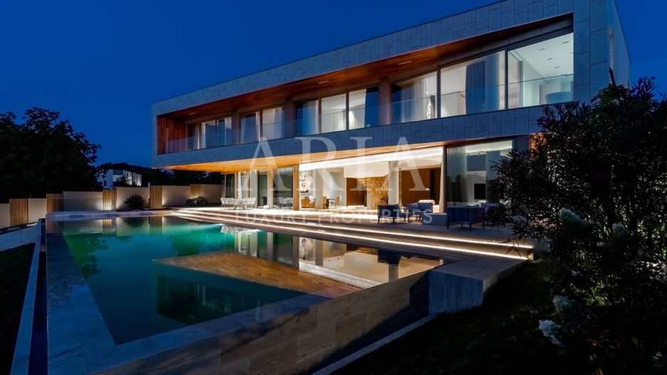 VILA FRONTLAKE SNAGOV – acolo unde arhitectura întâlnește libertatea - Poză 25