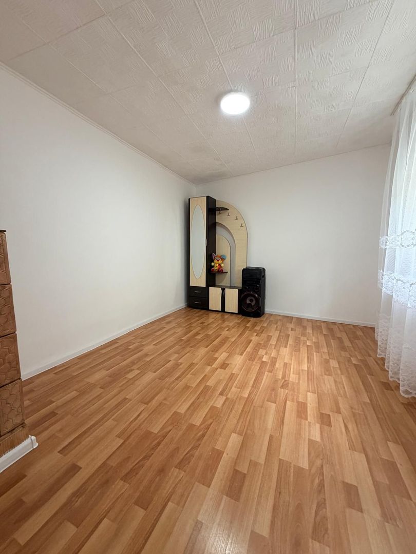 DE VÂNZARE – CASĂ , STR. NICOLAE TITULESCU, GIURGIU - Poză 5