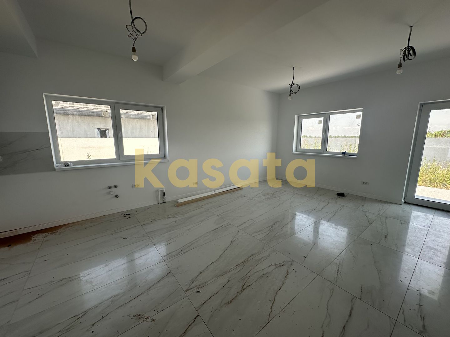 Casă Parter 🏡 | Bâcu 📍 | 3 Camere | Încălzire în Pardoseală - Poză 3