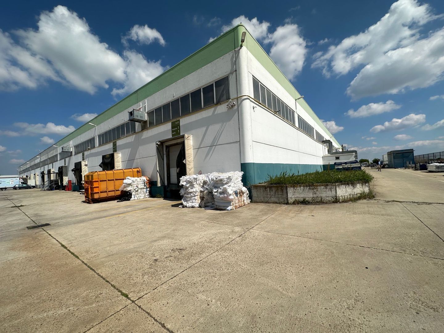 Hala de productie in Calea Sagului - Poză 22