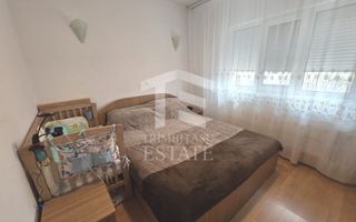 INEL I - Apartament cu centrala pe gaz, loc de parcare si pod de 60 mp - Poză 9