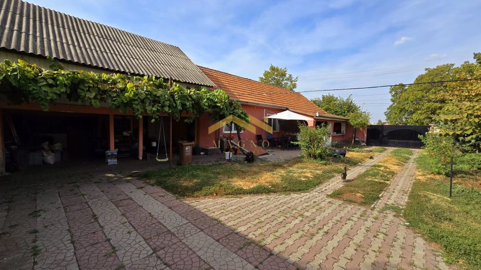 Casa de vanzare cu teren mare pe Ady Endre Aradul nou - Poză 6