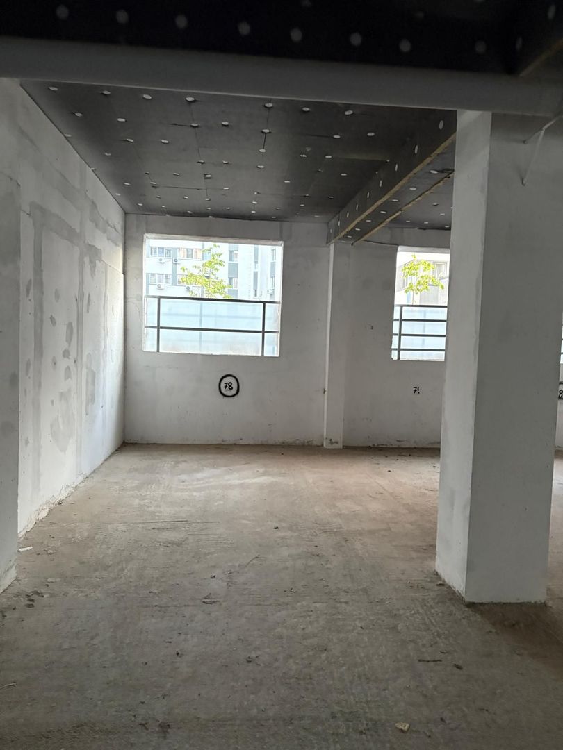 Spatiu comercial de inchiriat uverturii - Poză 9