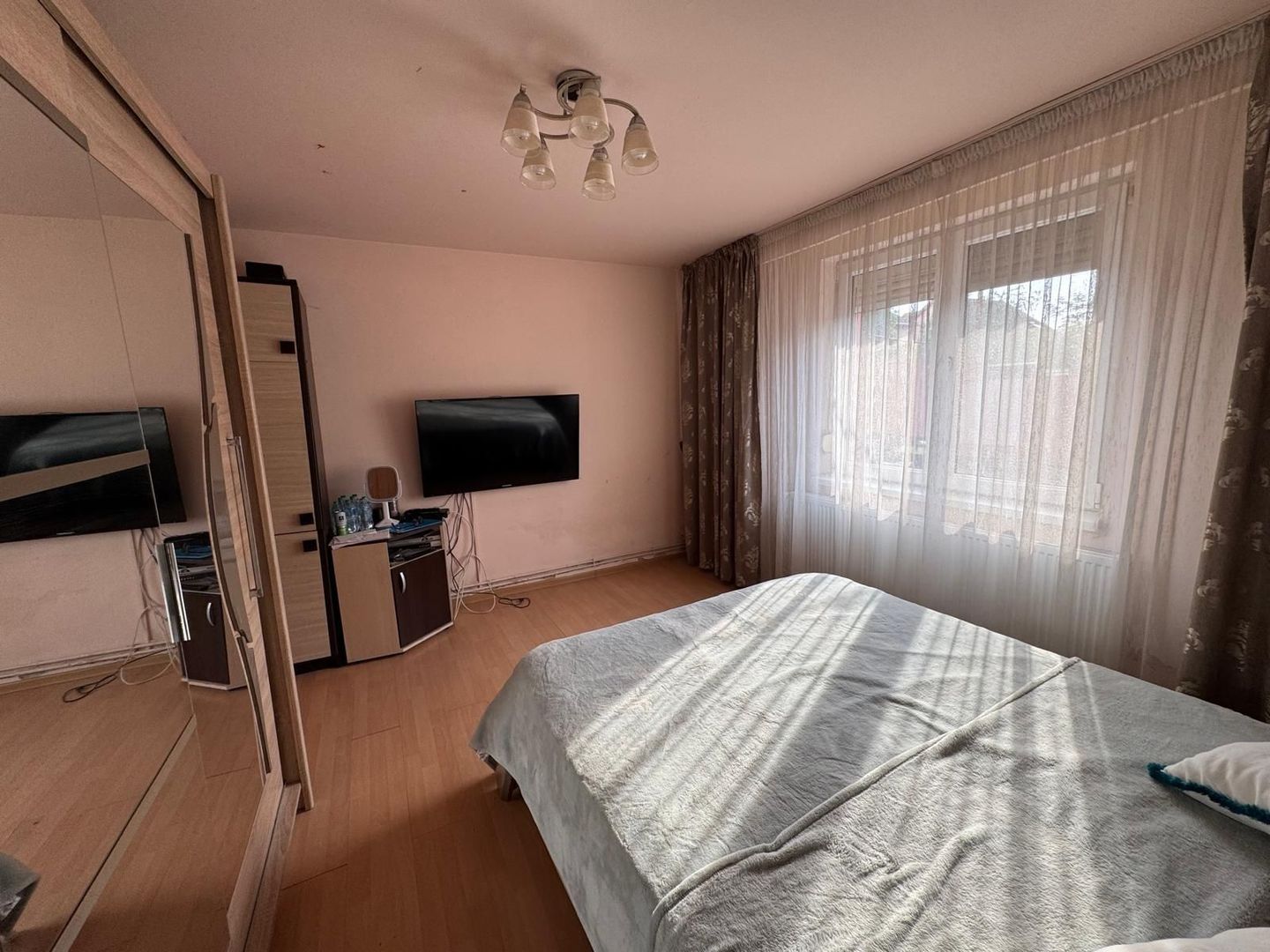 Casa de vânzare în zona Calea Sagului - Poză 15