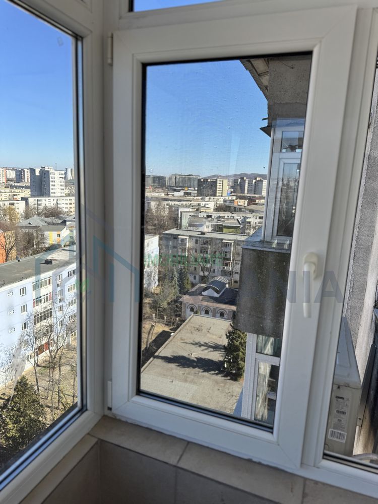 Inchiriez apartament 3 camere podu ros - Poză 8