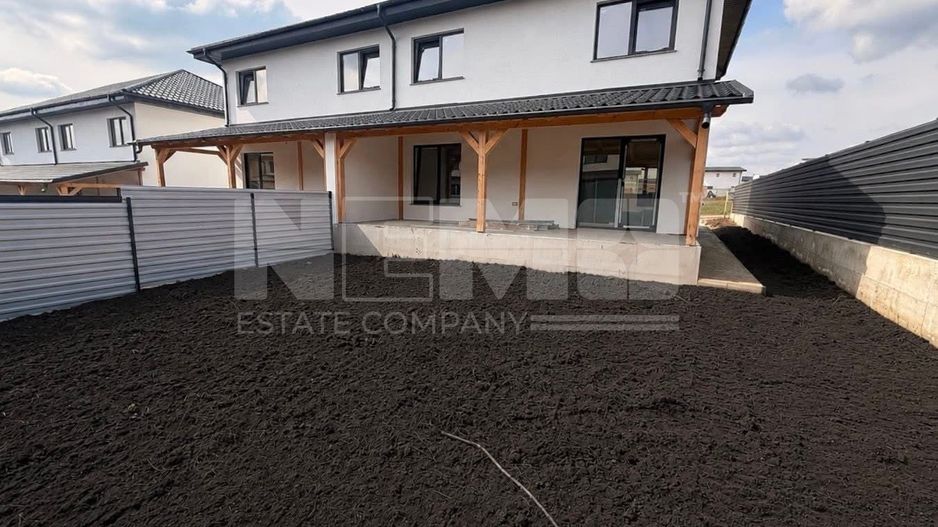 Duplex De Vanzare I Lisaura, Suceava I Pret: 128.900 Euro - Poză 16
