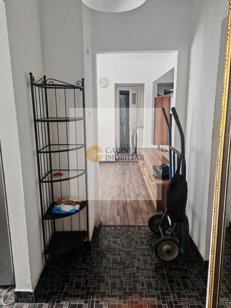 2 camere I Etaj 3 I Bd General Gh Magheru I Balcon deschis - Poză 10