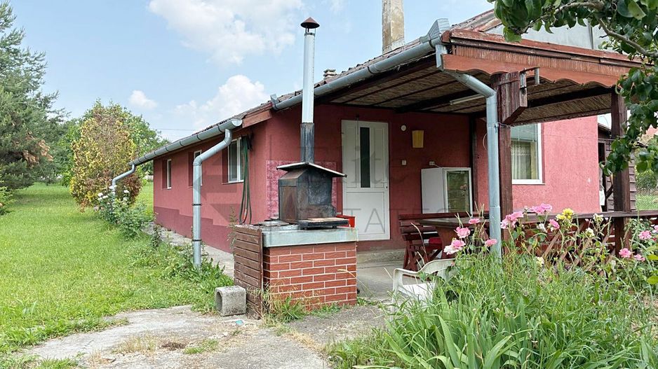 Casa cu teren 1079 mp de vanzare in Apateu, Bihor - Poză 6